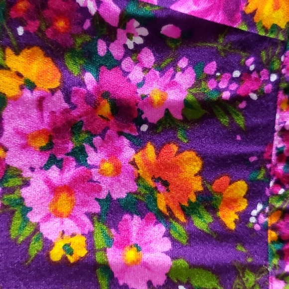 Vintage Floral Maxi Dress. Pink. Purple. Yellow. OOAK. 70s. Flower Power. - Picture 14 of 15
